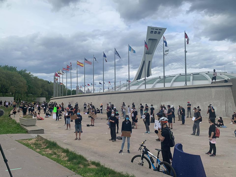 Des étudiant.es qui manifestent contre la réforme du PEQ en été 2020 Crédits photo : Islem Bendjaballah, 2020