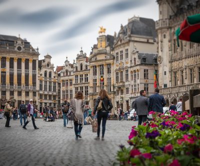 Place publique, quartier Saint-Gilles, Bruxelles Crédits photo : Maxime Boucher